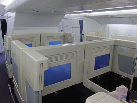 onemileatatime_com_China-Southern-A380-First-Class-09_photo_by_onemileatatime.jpg