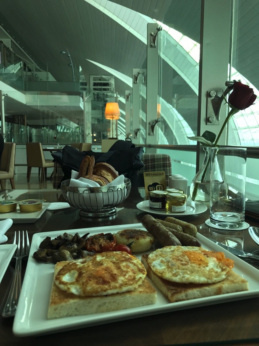 emirates-first-class-dxb-lounge005