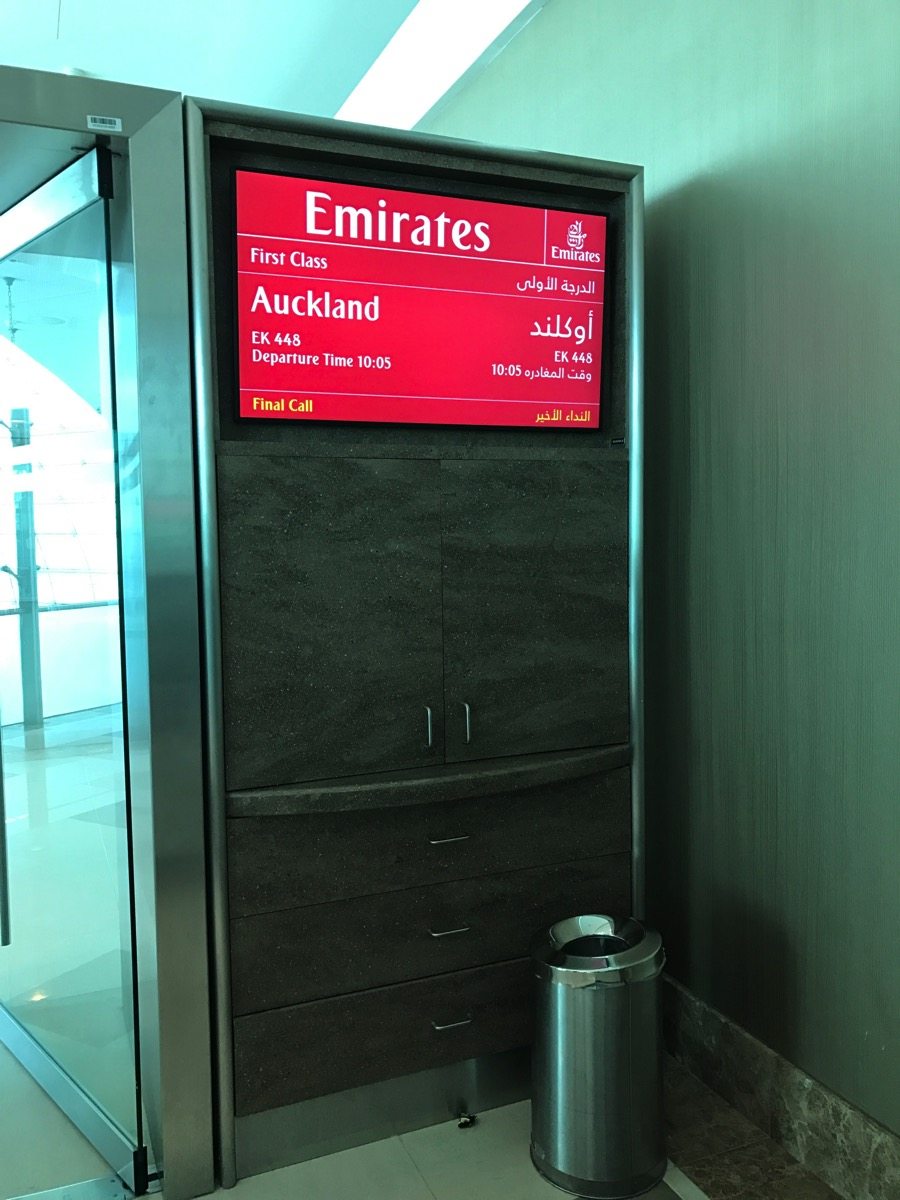 emirates-first-class-dxb-lounge007