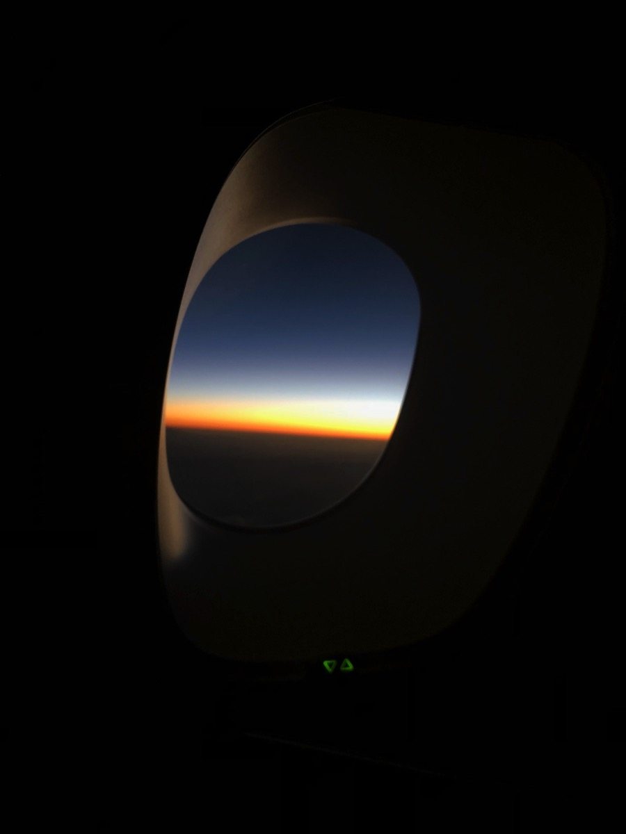 emirates-first-class-sunrise